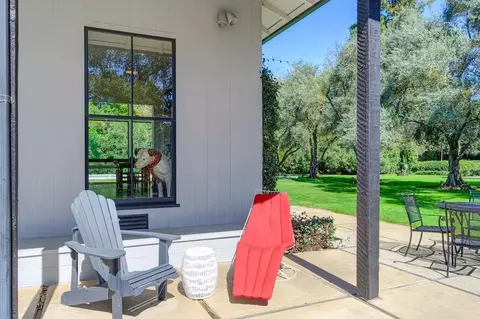 Exterior - 13870 River Rd, Walnut Grove, CA 95690 photo 4 of 23