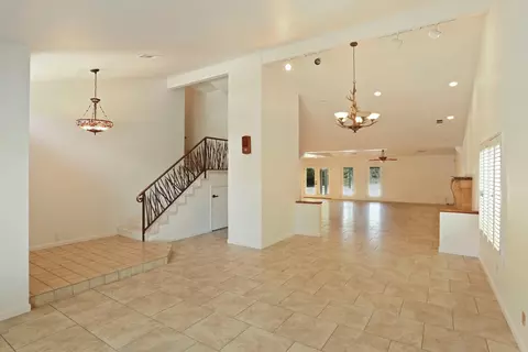 1709 Edgebrook Dr, Modesto, CA 95354 photo 4