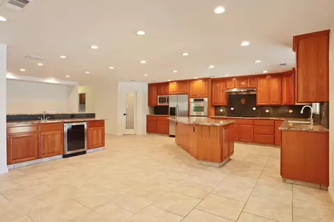 1709 Edgebrook Dr, Modesto, CA 95354 photo 9