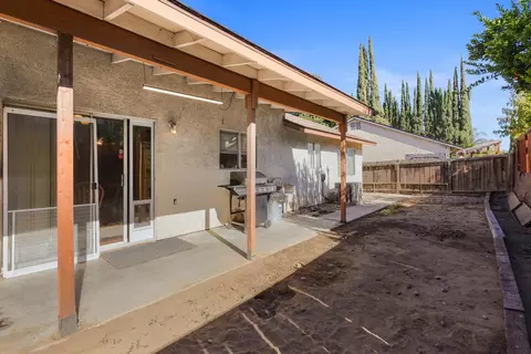 1708 Walpole Pl, Modesto, CA 95358 photo 24