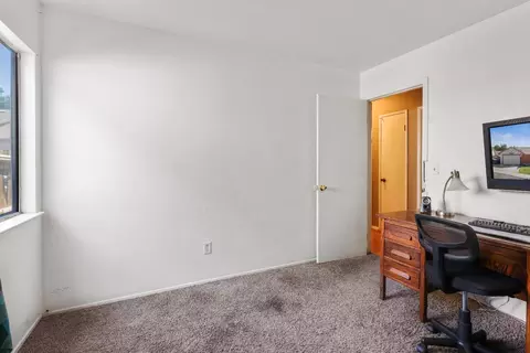 1708 Walpole Pl, Modesto, CA 95358 photo 22