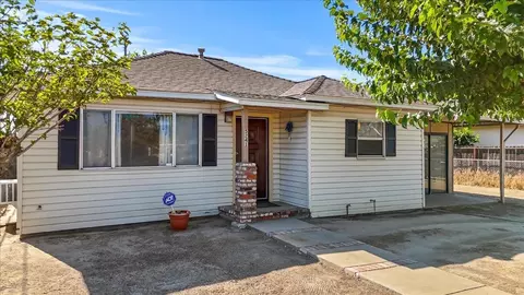 Exterior - 5241 Clark St, Keyes, CA 95328 photo 2 of 15