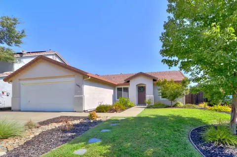 1902 Crystal Ct, Rocklin, CA 95765