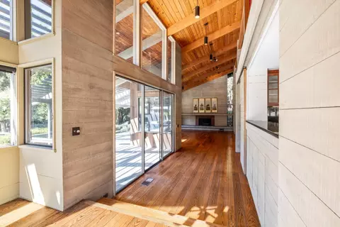 Entry Way - 3424 Wycliffe Dr, Modesto, CA 95355 photo 4 of 4
