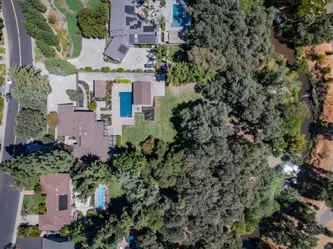 View/Area - 3424 Wycliffe Dr, Modesto, CA 95355 photo 2 of 4