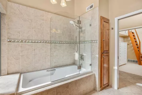 Bath - 3424 Wycliffe Dr, Modesto, CA 95355 photo 3 of 6
