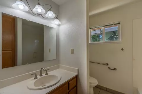 2124 3rd St, Hughson, CA 95326 photo 18