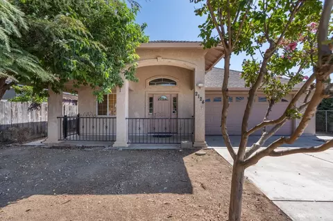 2124 3rd St, Hughson, CA 95326 photo 1