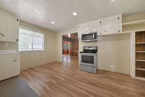 8979 Sheep Ranch Rd, Mountain Ranch, CA 95246 photo 3
