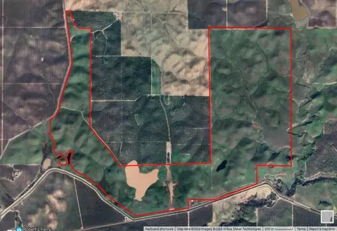 1100 Crabtree Rd, Waterford, CA 95386