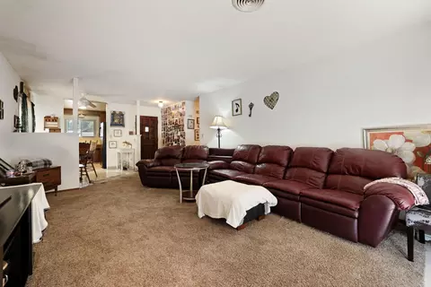 Living - 1900 Floyd Ave, Modesto, CA 95355 photo 2 of 2