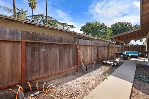 Exterior - 1900 Floyd Ave, Modesto, CA 95355 photo 11 of 11