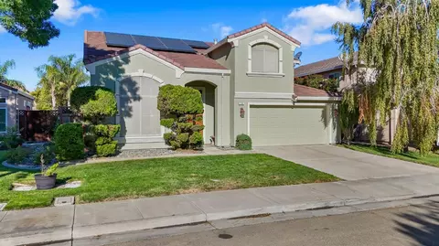 Exterior - 2161 David Ernest Ct, Tracy, CA 95377 photo 3 of 10