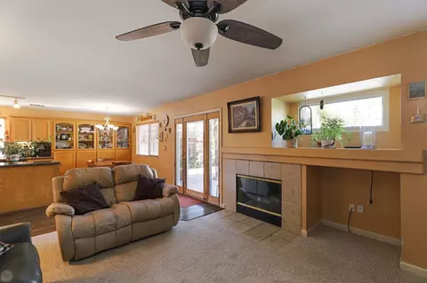 Living - 2161 David Ernest Ct, Tracy, CA 95377 photo 3 of 3