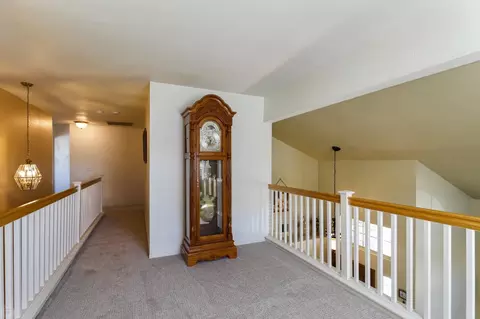 Entry Way - 2161 David Ernest Ct, Tracy, CA 95377 photo 8 of 8