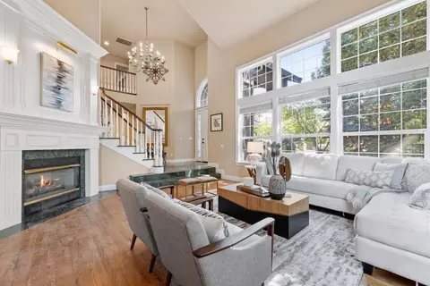Living - 103 Wolf Point Ct, Folsom, CA 95630 photo 1 of 5
