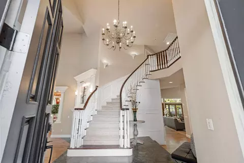 Entry Way - 103 Wolf Point Ct, Folsom, CA 95630 photo 2 of 4