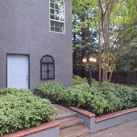 Exterior - 103 Wolf Point Ct, Folsom, CA 95630 photo 7 of 14