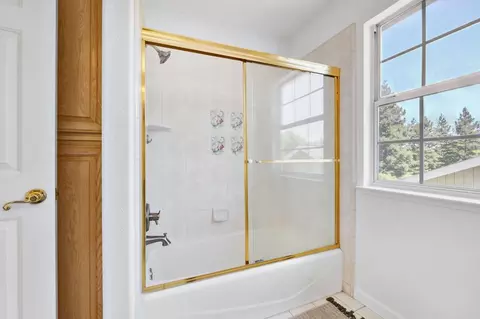 Bath - 3421 Morro Bay Ave, Davis, CA 95616 photo 7 of 7
