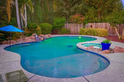 Exterior - 3421 Morro Bay Ave, Davis, CA 95616 photo 7 of 14
