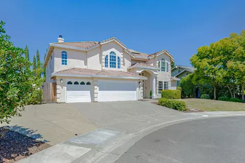 Exterior - 3421 Morro Bay Ave, Davis, CA 95616 photo 5 of 14