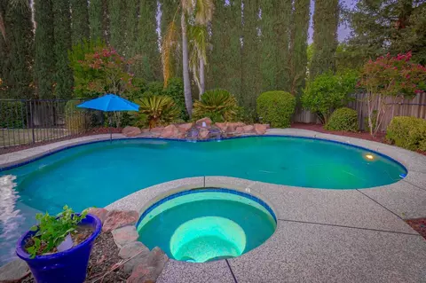 Exterior - 3421 Morro Bay Ave, Davis, CA 95616 photo 8 of 14