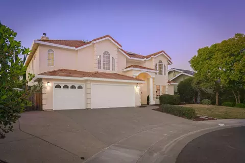 Exterior - 3421 Morro Bay Ave, Davis, CA 95616 photo 2 of 14