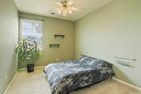 Bedroom - 423 Perlegos Way, Lodi, CA 95240 photo 3 of 3