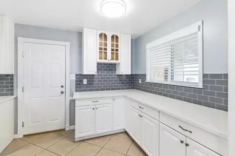 3236 Candace, Carmichael, CA 95608 photo 9
