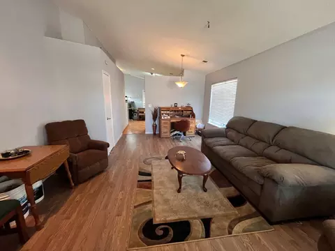 Living - 3217 Jeanette Ct, Tracy, CA 95376 photo 2 of 3