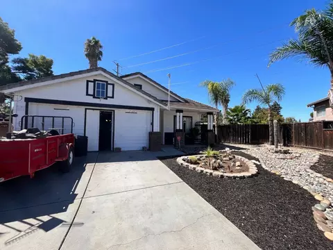 Exterior - 3217 Jeanette Ct, Tracy, CA 95376 photo 1 of 6