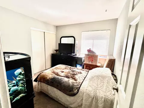 Bedroom - 3217 Jeanette Ct, Tracy, CA 95376 photo 4 of 4