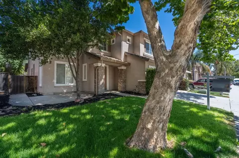 Exterior - 1853 Lloyd C Gary Dr, Tracy, CA 95376 photo 2 of 8