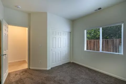 Bedroom - 1853 Lloyd C Gary Dr, Tracy, CA 95376 photo 2 of 5