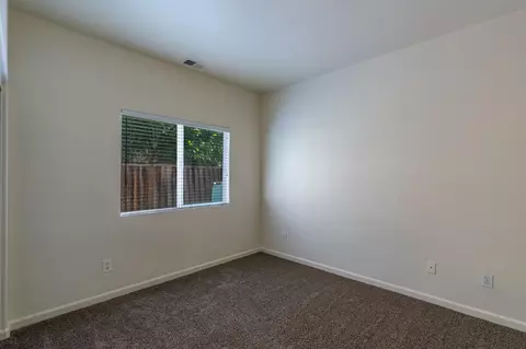 Bedroom - 1853 Lloyd C Gary Dr, Tracy, CA 95376 photo 1 of 5