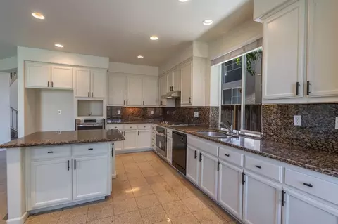 Kitchen - 1853 Lloyd C Gary Dr, Tracy, CA 95376 photo 3 of 3