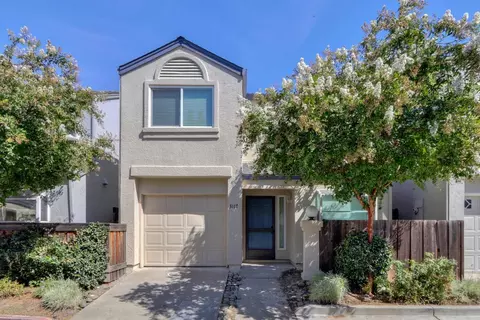 3117 Newport Ter, Davis, CA 95618 photo 1