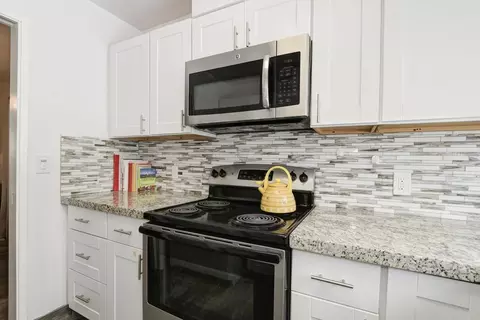 Kitchen - 3117 Newport Ter, Davis, CA 95618 photo 4 of 4