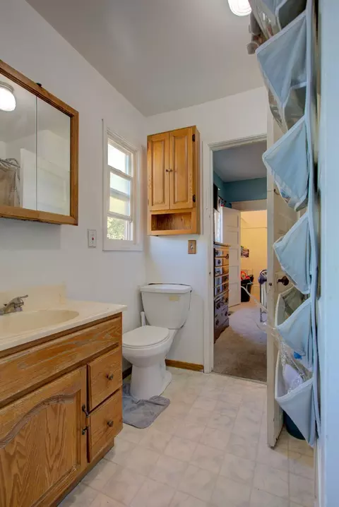 203 E 10th St, Tracy, CA 95376 photo 12