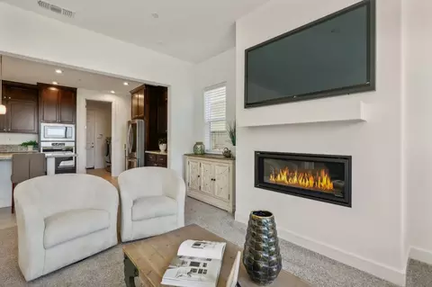 4591 Streambed Dr, Folsom, CA 95630 photo 8