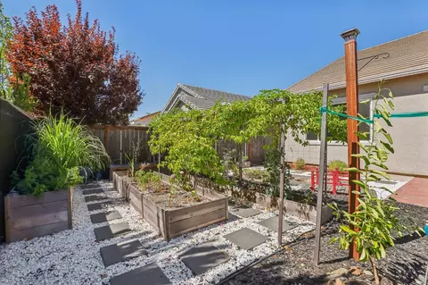 4591 Streambed Dr, Folsom, CA 95630 photo 42
