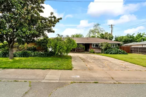710 Myrtle Ave, Galt, CA 95632 photo 3