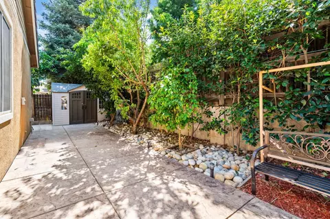 730 Yosemite Dr, Tracy, CA 95304 photo 28
