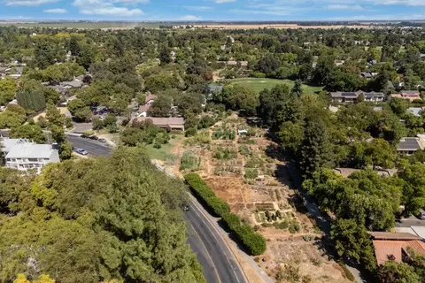 View/Area - 2317 Elendil Ln, Davis, CA 95616 photo 3 of 3