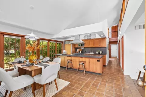 Dining - 2317 Elendil Ln, Davis, CA 95616 photo 3 of 4