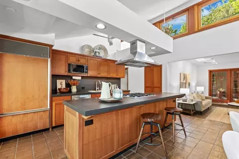Kitchen - 2317 Elendil Ln, Davis, CA 95616 photo 2 of 5