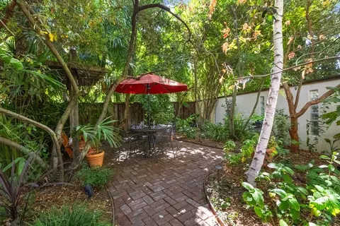 Exterior - 2317 Elendil Ln, Davis, CA 95616 photo 9 of 19