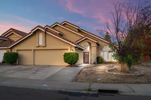 8610 Foxpark Ct, Antelope, CA 95843 photo 2