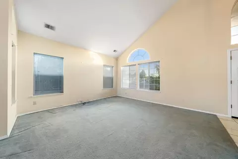 8610 Foxpark Ct, Antelope, CA 95843 photo 8