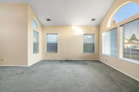 8610 Foxpark Ct, Antelope, CA 95843 photo 7